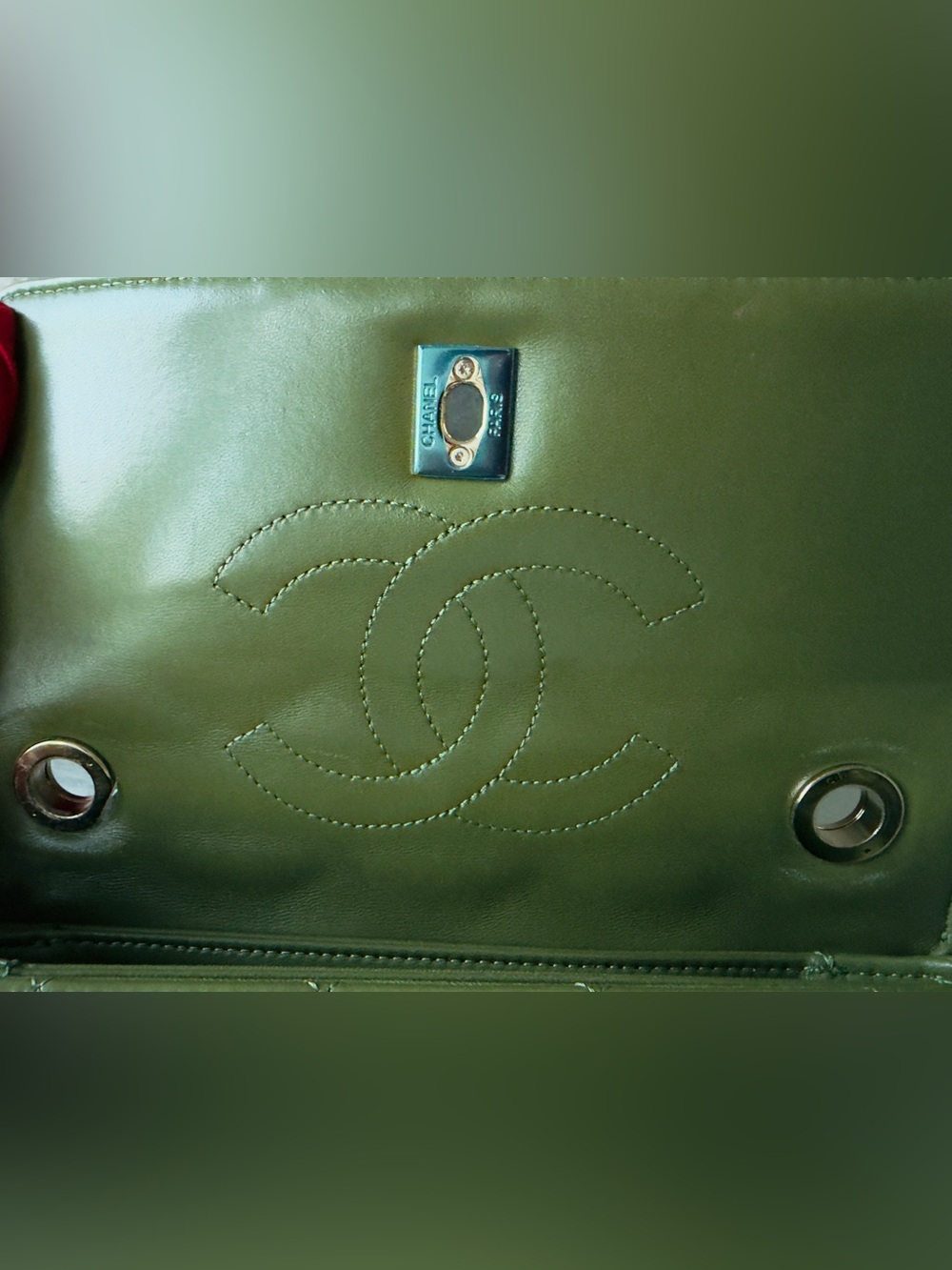 CHANEL Trendy CC Top Handle Olive Green Quilted Shoulder Bag with Gold Hardware - Picture 11 of 17